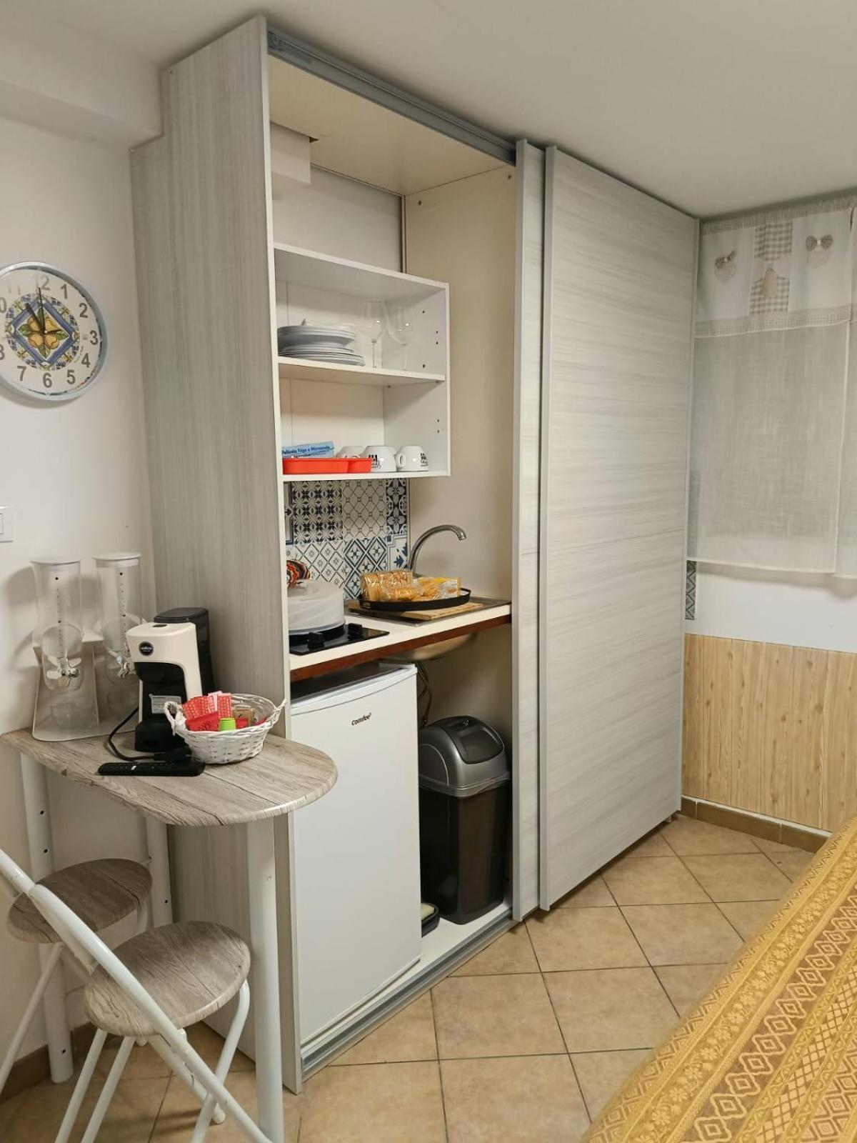 Sicily Guest House Palermo Oda fotoğraf